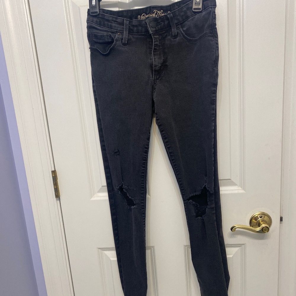 Black skinny jeans